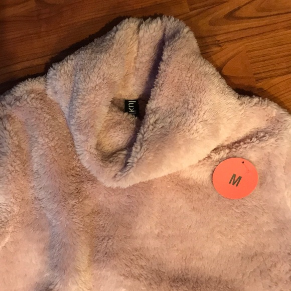 New Fuzzy Sweater - Picture 2 of 6